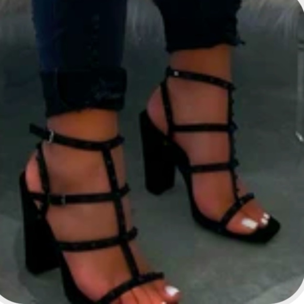 Valentina Heel - Black